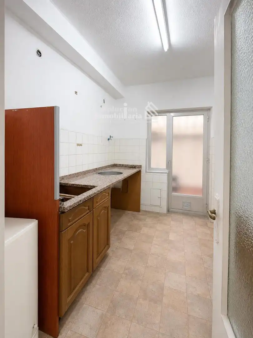 Küche von Wohnung zum Verkauf in Salamanca mit Heizung, Terrasse und Balkon