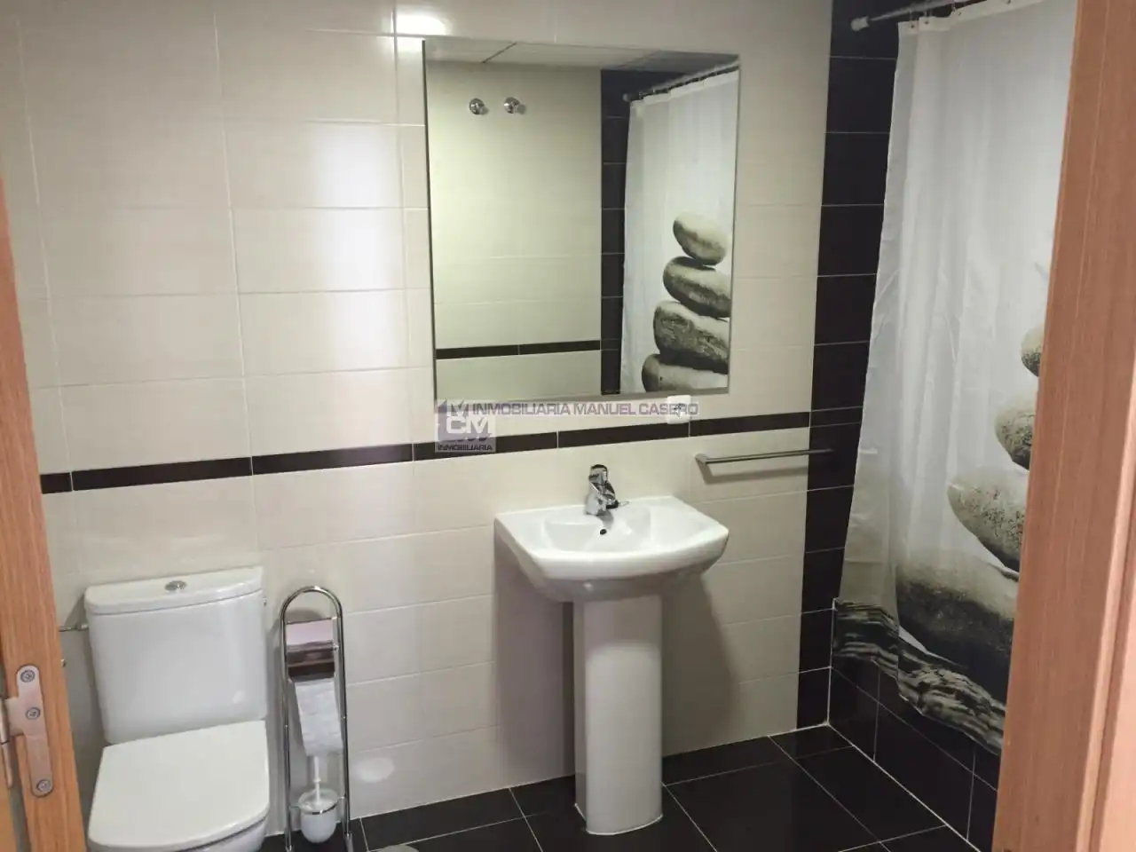 Bathroom of Apartments for rent in Cáceres  with Air Conditioner and Heating