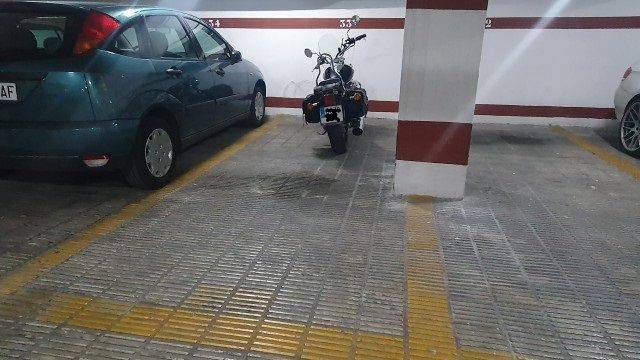 Garaje en Alquiler en Carrer Llorca en Nou Moles