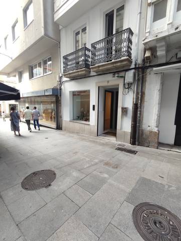 Local comercial en Alquiler en Rúa San Nicolás en Monte Alto - Zalaeta - Atocha