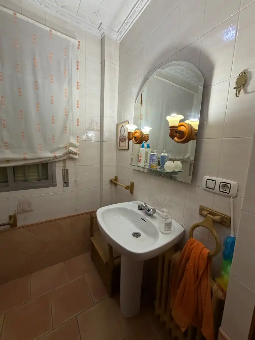 Bathroom of Houses for sale in Úbeda  with Air Conditioner, Heating and Storage room