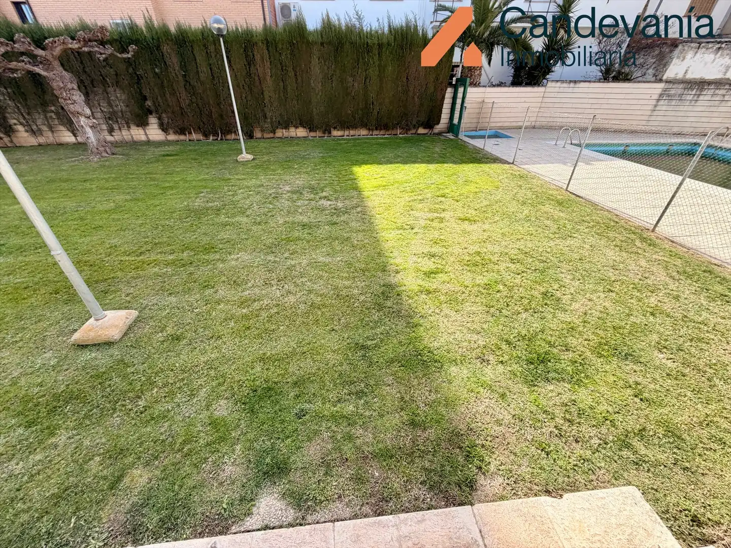 Garden of Detached homes for sale in Villanueva de Gállego  with Heating, Storage room and Community pool