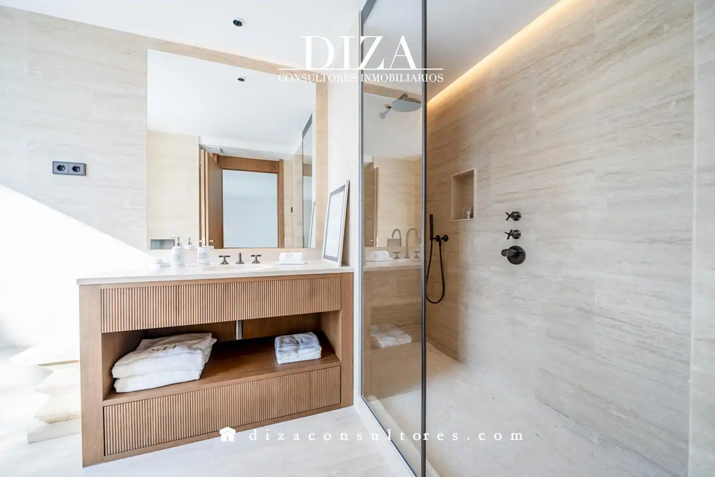 Baño de Casa o chalet en venta en Madrid con Aire acondicionado, Calefacción y Terraza