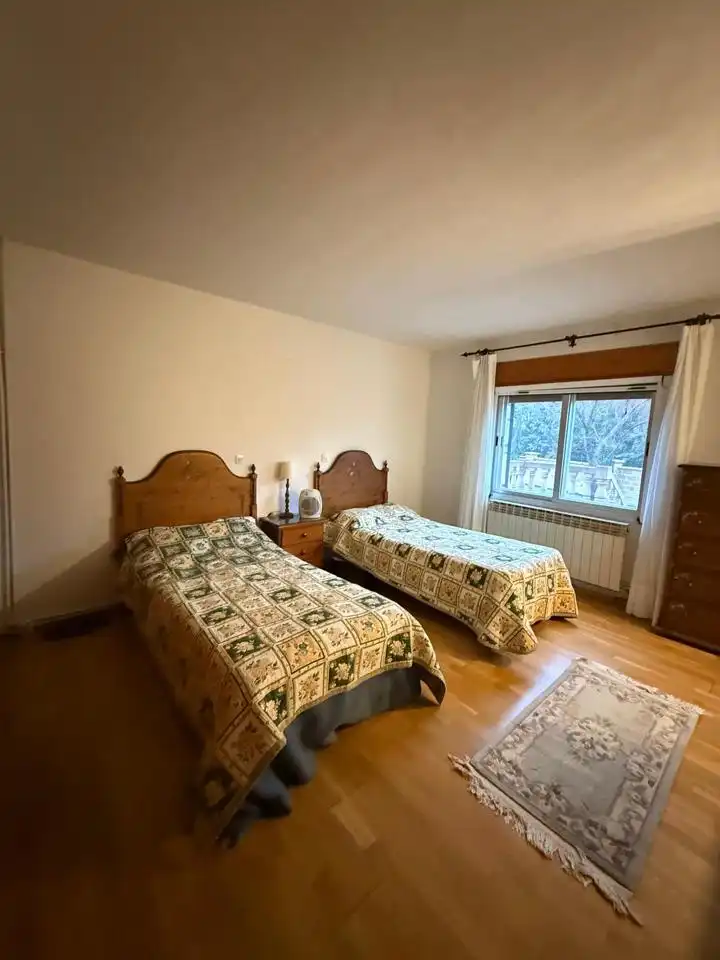 Habitación de Casa o chalet en venta en Castillejo de Mesleón con Calefacción, Jardín privado y Terraza