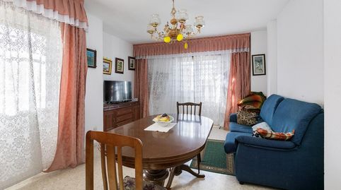 Foto 2 de Casa adosada en venda a Pinos Puente, Granada