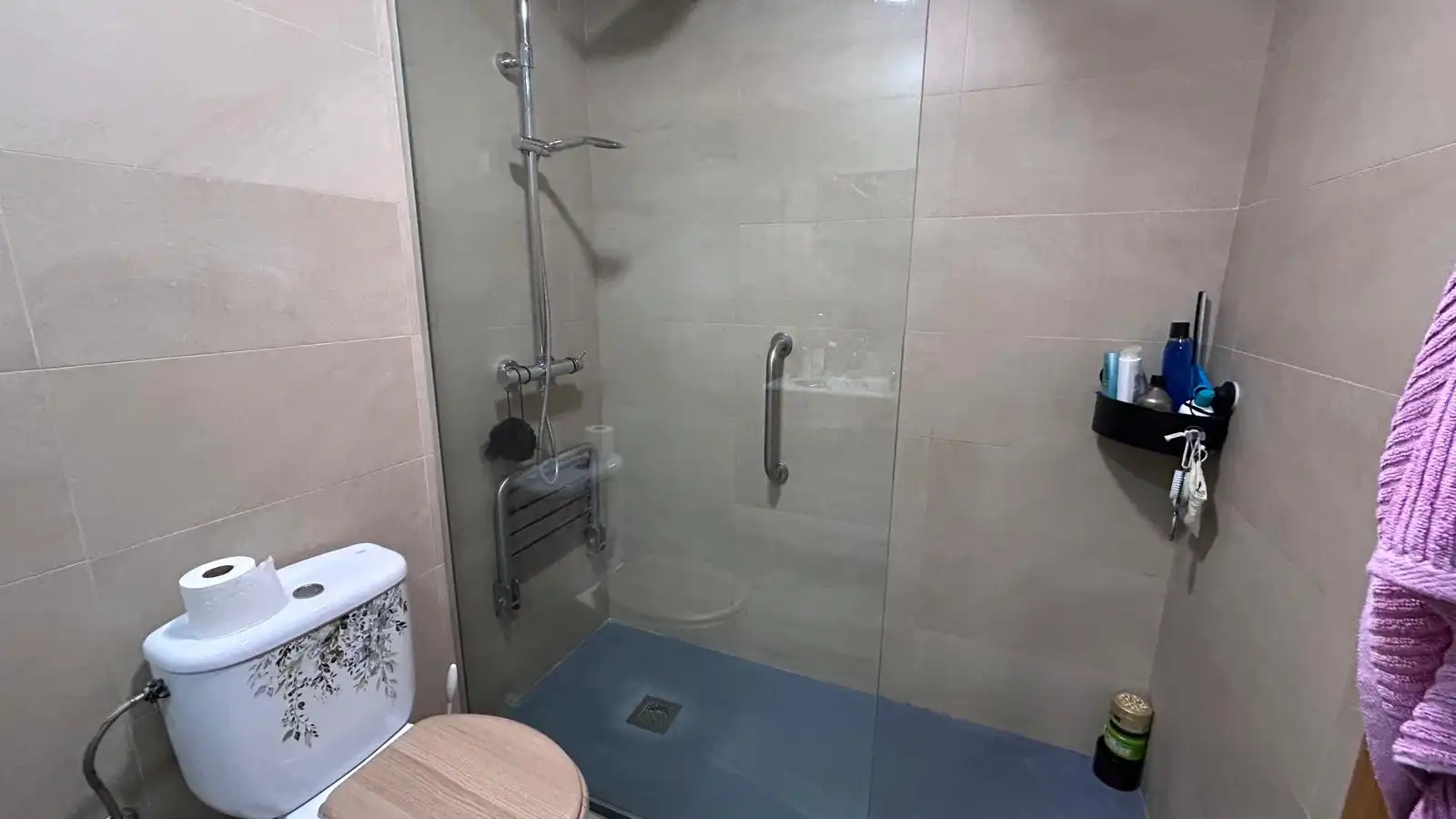 Bathroom of Detached homes for sale in Cornellà de Llobregat  with Terrace