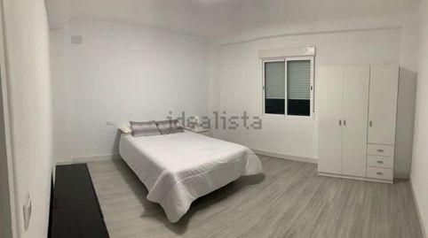 Photo 4 of Flat for rent in Centro, Elche / Elx