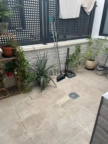 Piso con piscina en venta en Calle Pais de Nunca Jamas