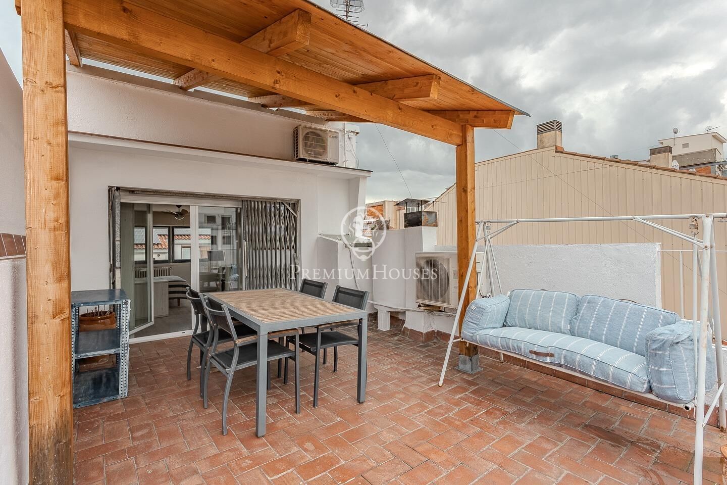Terrace of House or chalet to rent in Santa Coloma de Gramenet  with Air Conditioner, Heating and Terrace