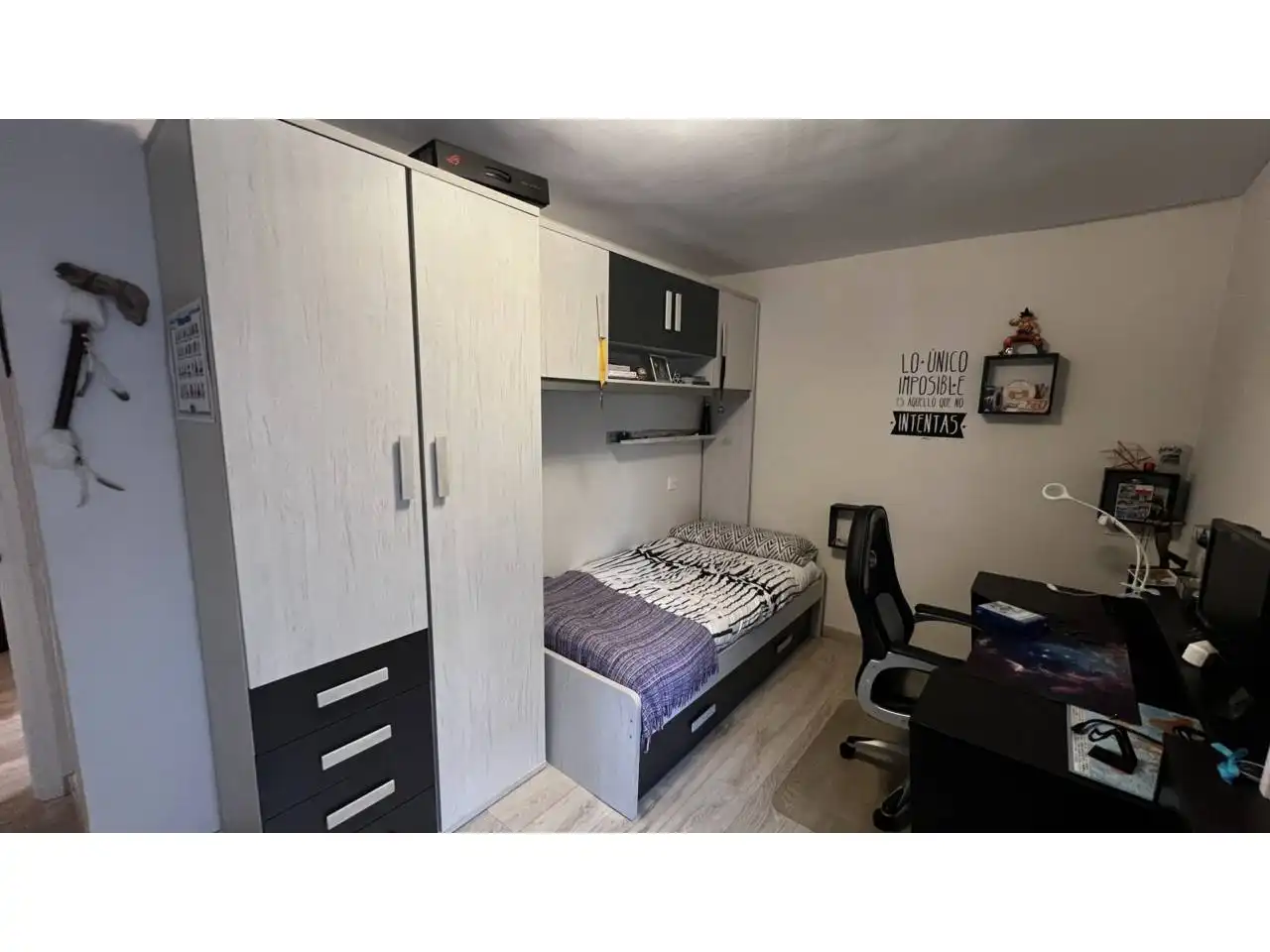 Habitación de Piso en venta en Espinosa de los Monteros con Calefacción, Terraza y Amueblado