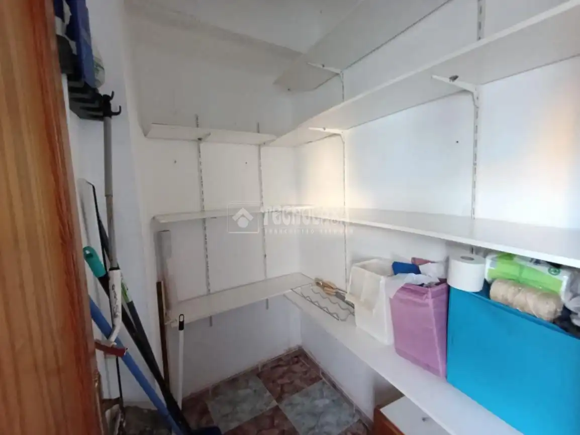 Detached homes for sale in Santa Elena  with Heating