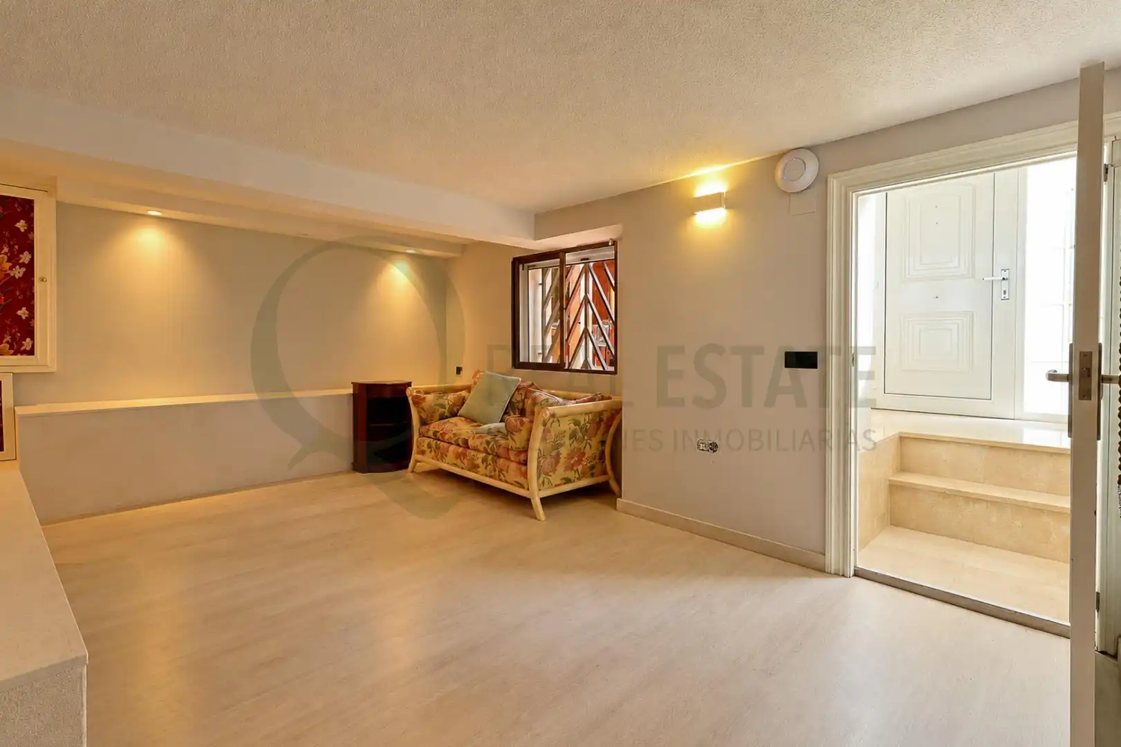 Wohnzimmer von Haus oder Chalet zum Verkauf in Alicante / Alacant mit Klimaanlage, Heizung und Privatgarten