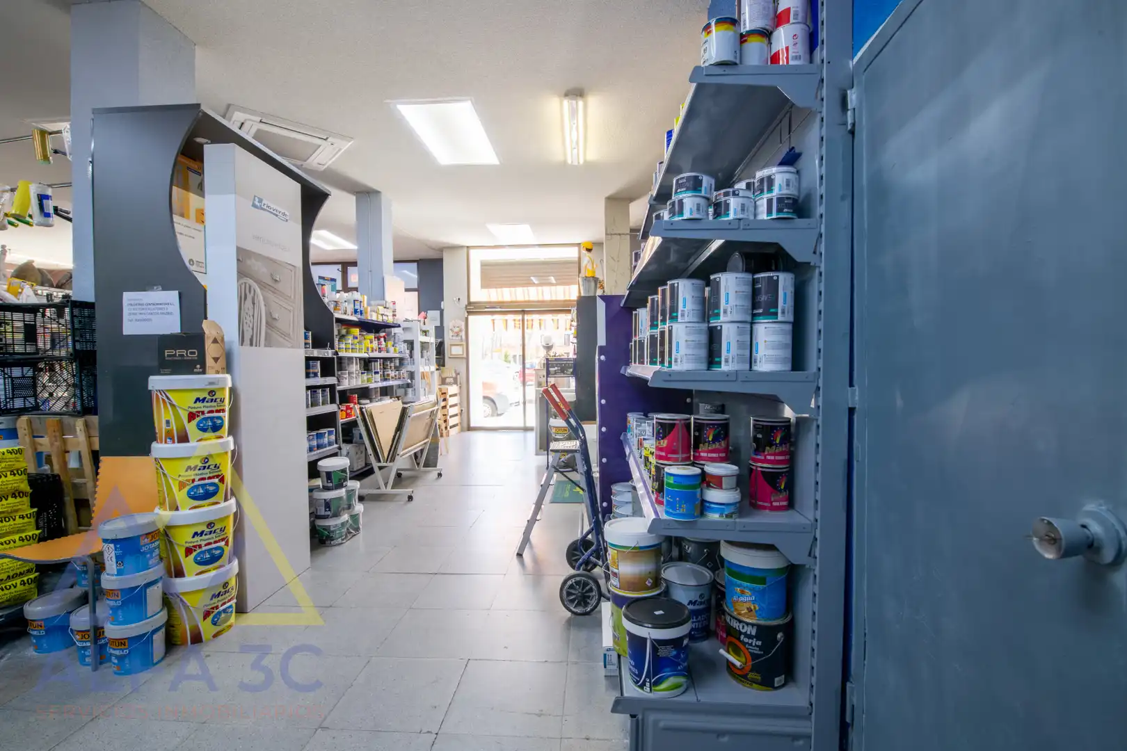 Local en venta en Tres Cantos