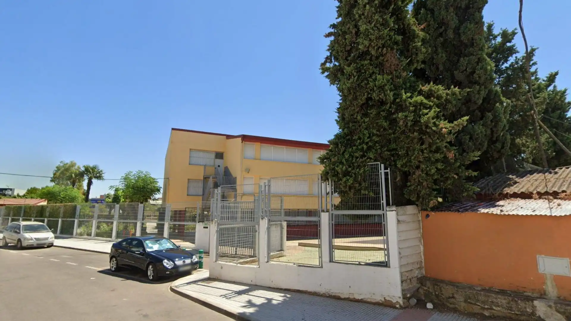 Semi-detached house for sale in Cáceres, imagen 3