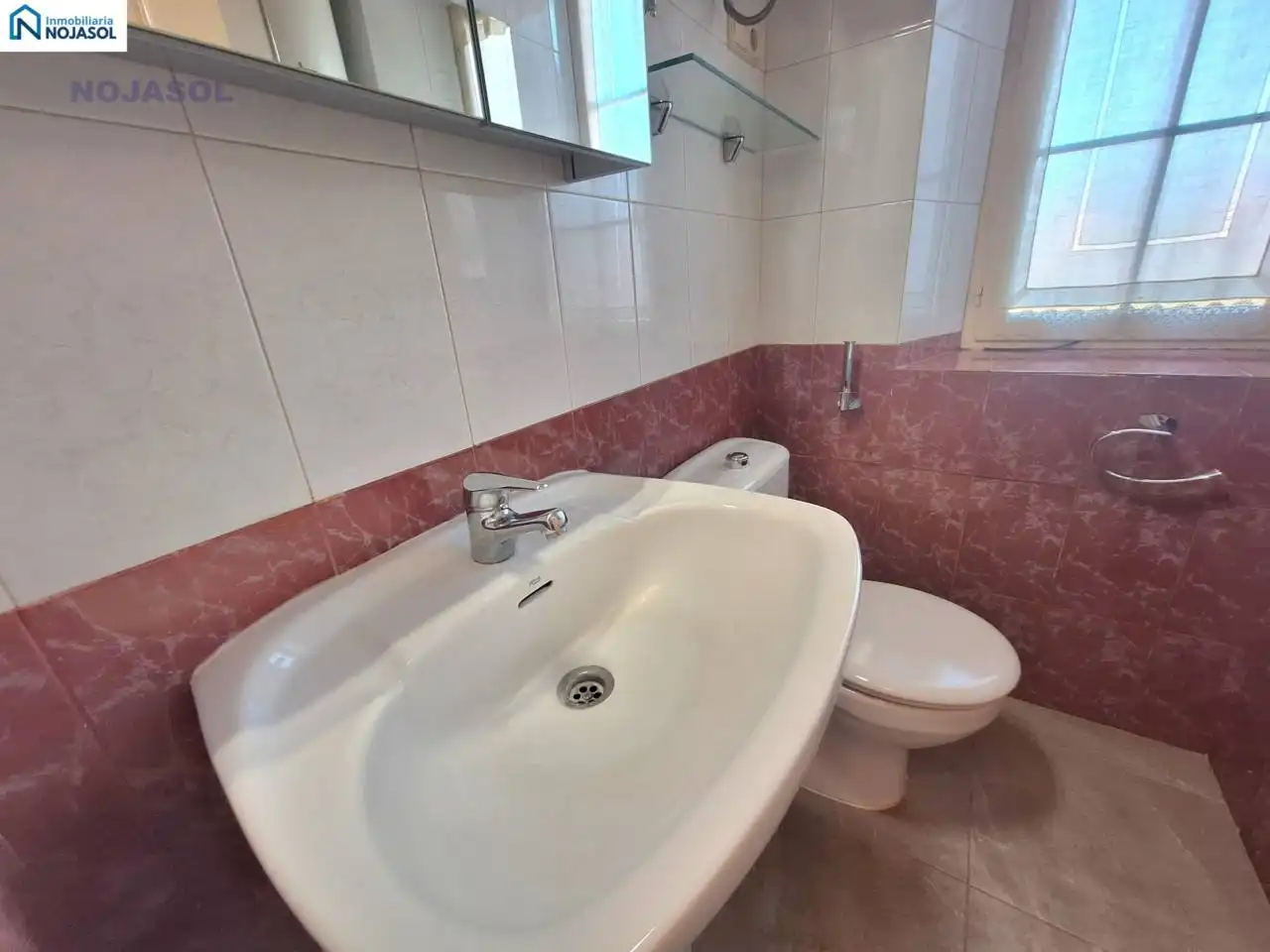 Baño de Casa o chalet en venta en Arnuero con Calefacción y Jardín privado