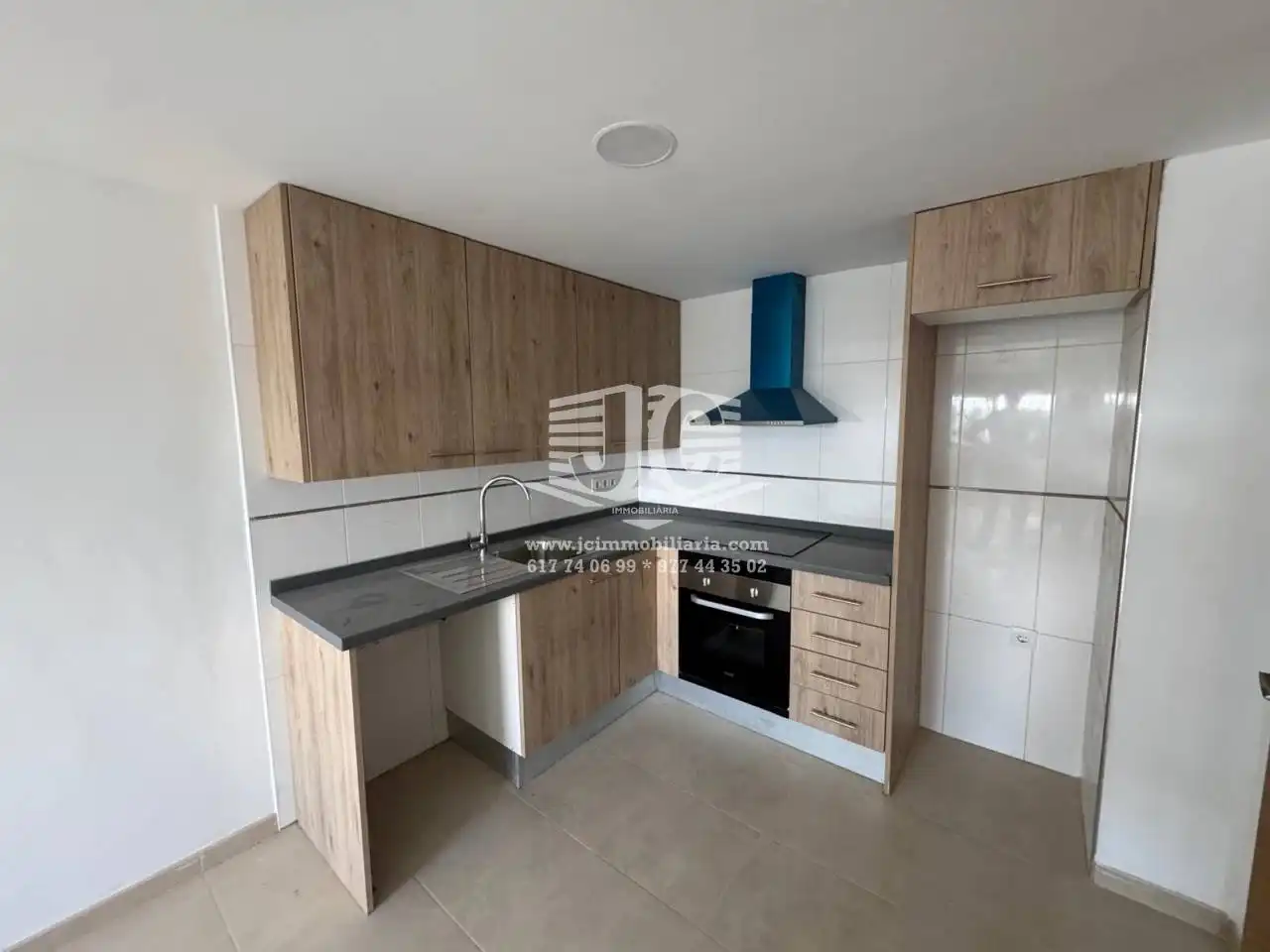 Kitchen of Flat for rent in L'Aldea  with Air Conditioner, Terrace and Storage room