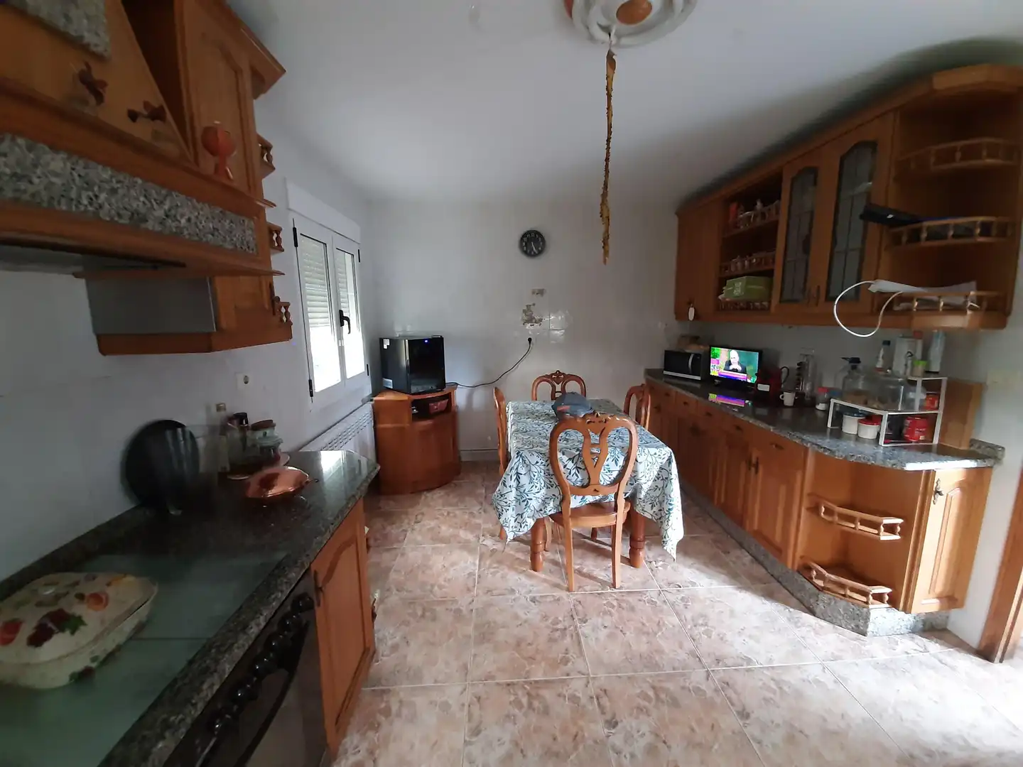 Cuina de Casa o xalet en venda en Guntín amb Calefacció i Moblat