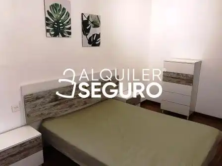 Habitación de Piso de alquiler en Vitoria - Gasteiz con Calefacción, Terraza y Trastero