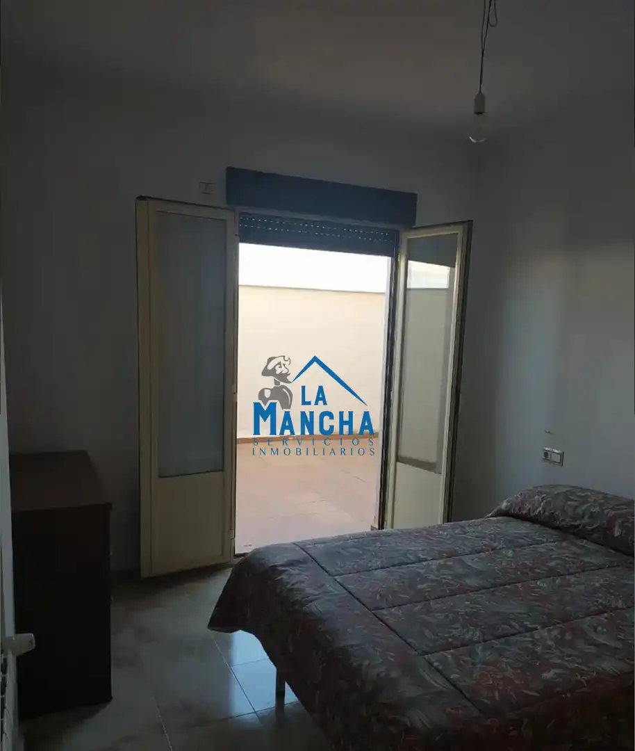 Bedroom of Flat for sale in Madrigueras  with Heating, Terrace and Balcony