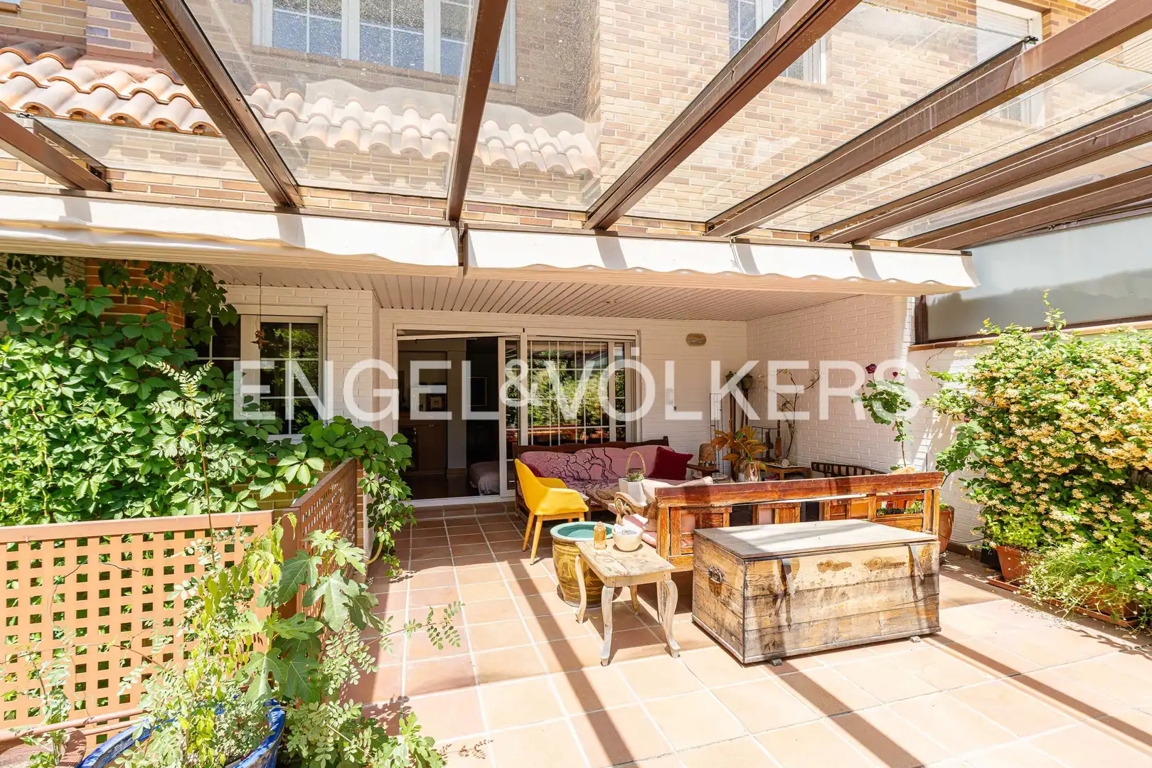 Terrace of Houses for sale in Las Rozas de Madrid  with Heating, Private garden and Parquet flooring