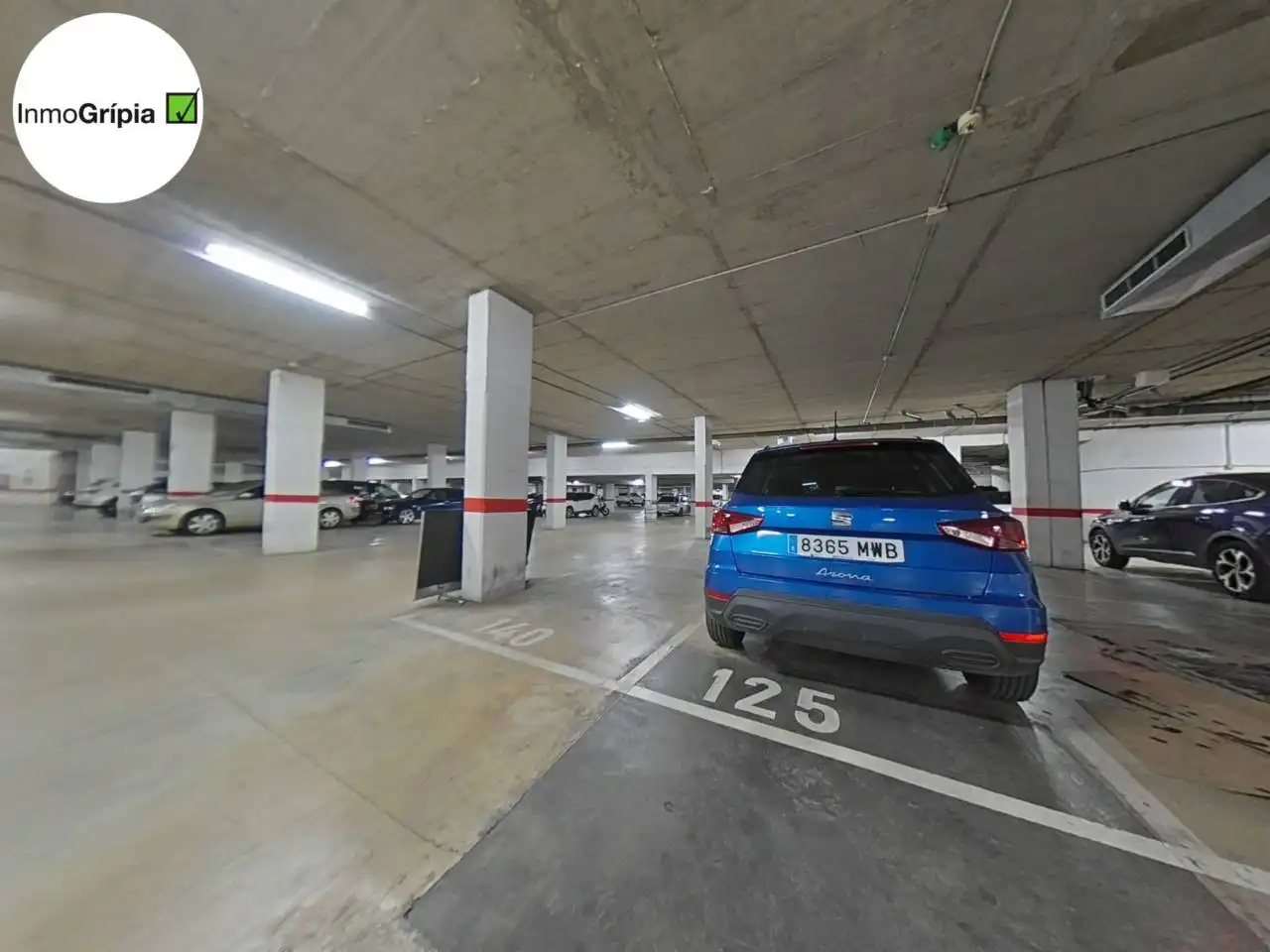 Parkplatz von Wohnung zum Verkauf in Terrassa mit Klimaanlage, Heizung und Parkett