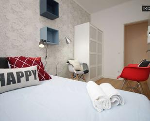 Bedroom of Flat to share in  Barcelona Capital  with Air Conditioner, Heating and Terrace