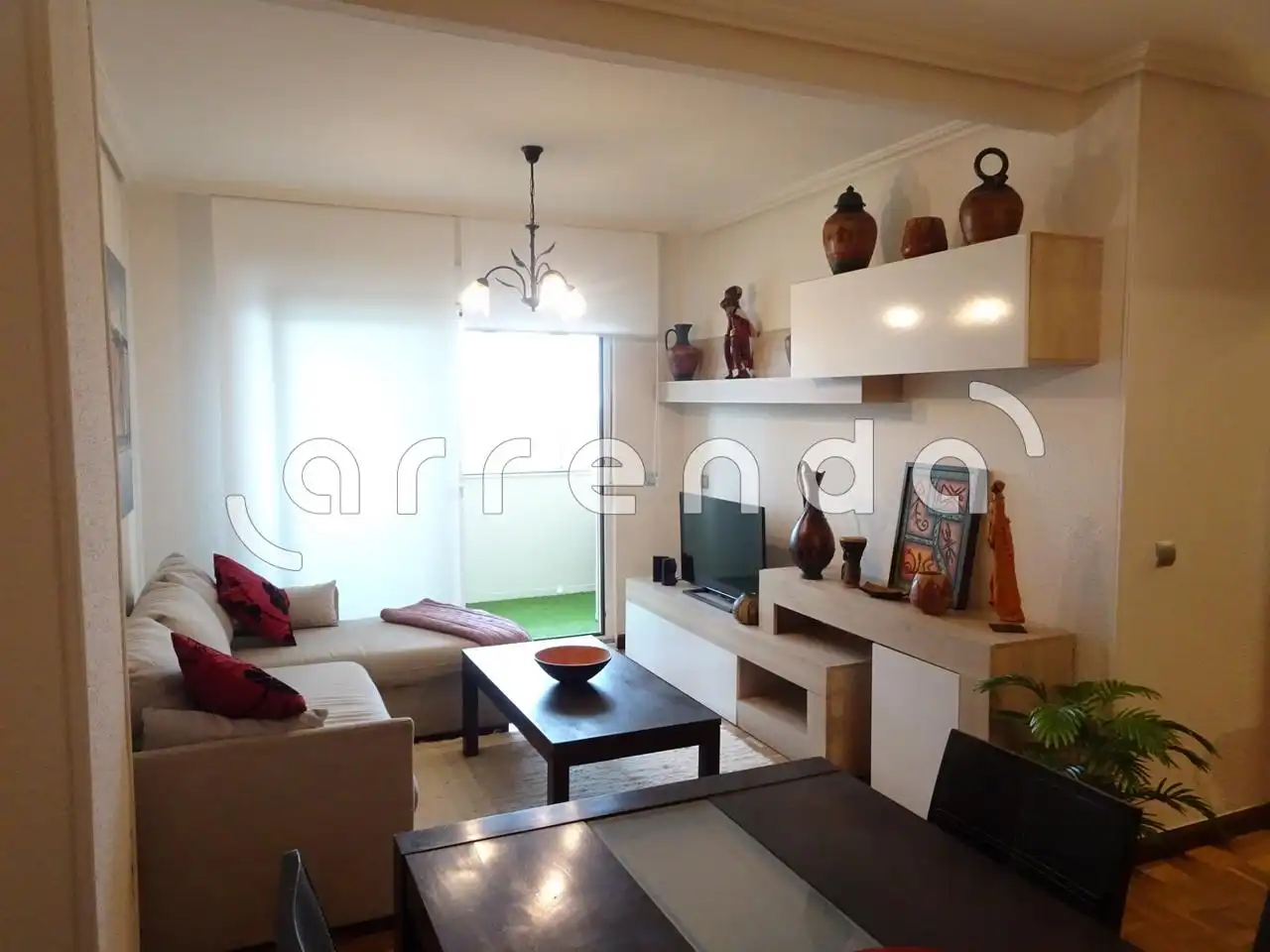Flat for rent in Del Deporte, Alisal - San Román