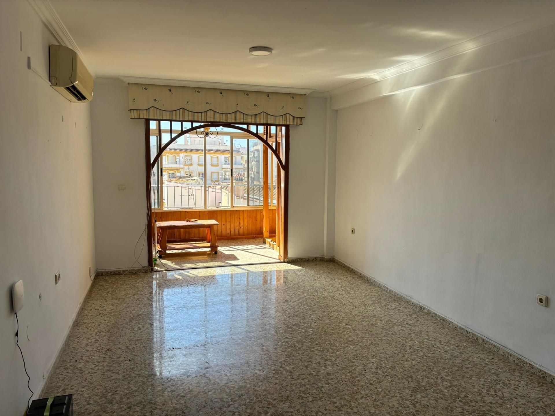 Flat for sale in Motril  with Air Conditioner and Balcony