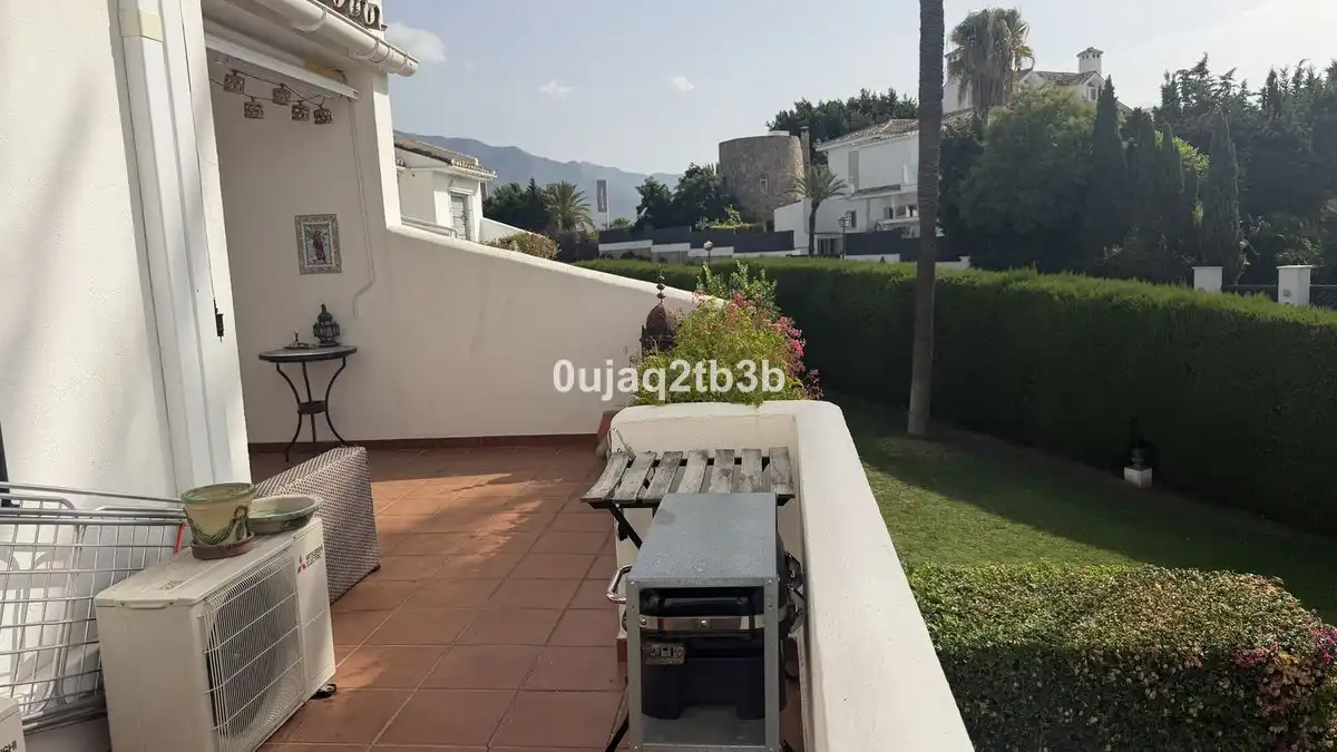 Apartment mit Pool zum Verkauf in Nueva Andalucía, imagen 3