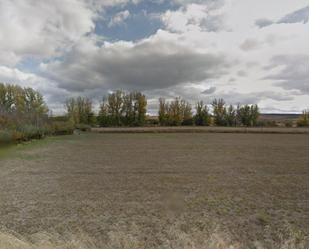 Land for sale in Villasabariego