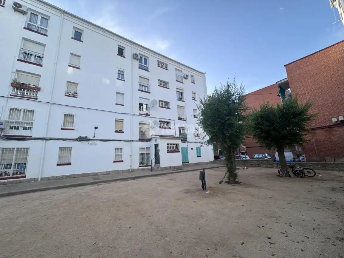 Vista exterior de Piso en venta en Collado Villalba