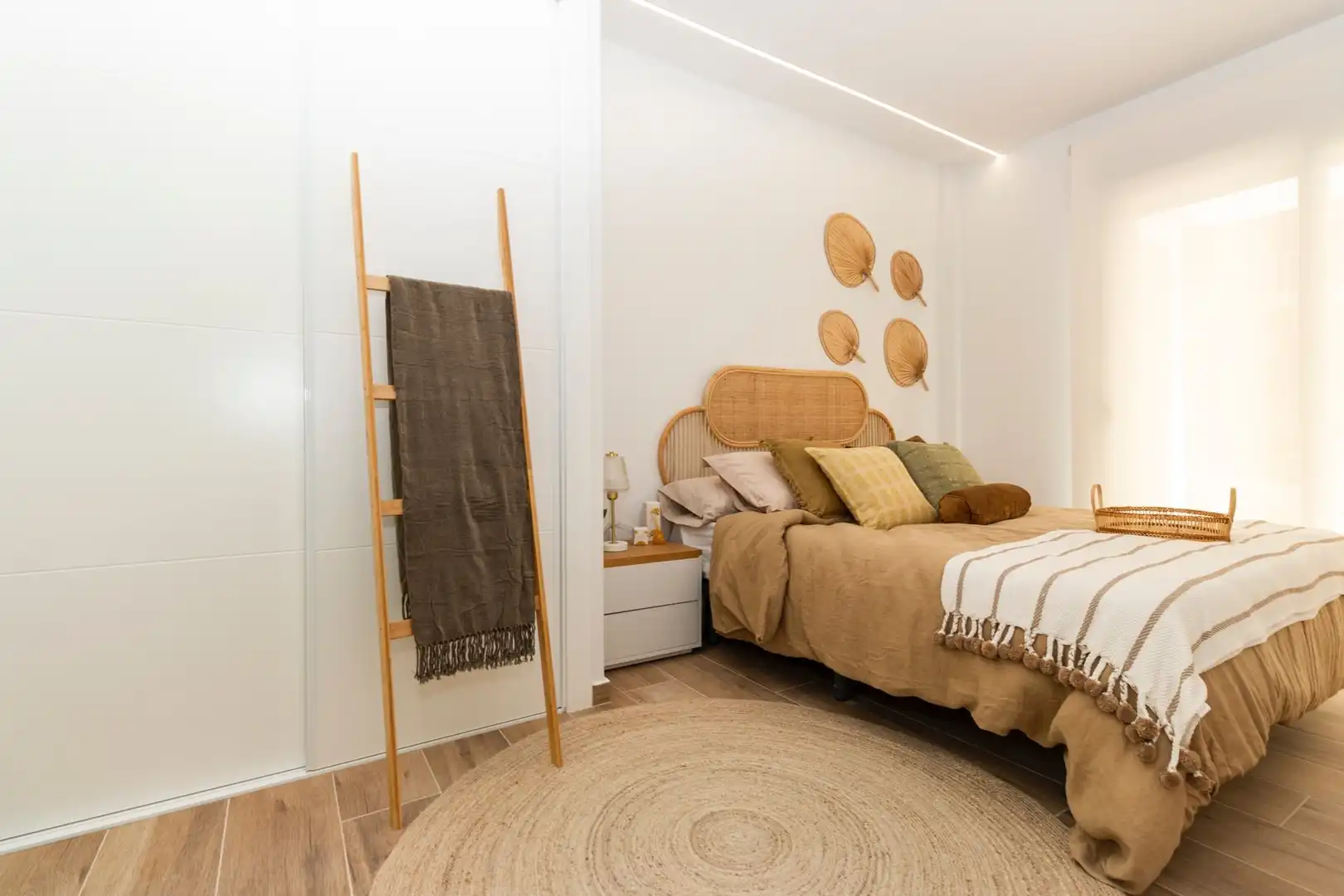 Bedroom of Attic for sale in Orihuela  with Air Conditioner, Heating and Terrace
