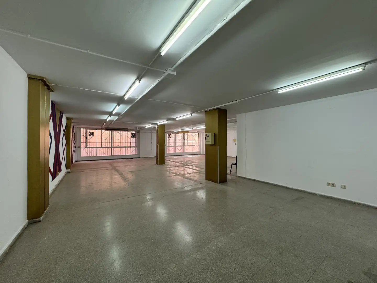 Nau industrial amb ascensor en venda a Centre - Sant Josep - Sanfeliu, imagen 5