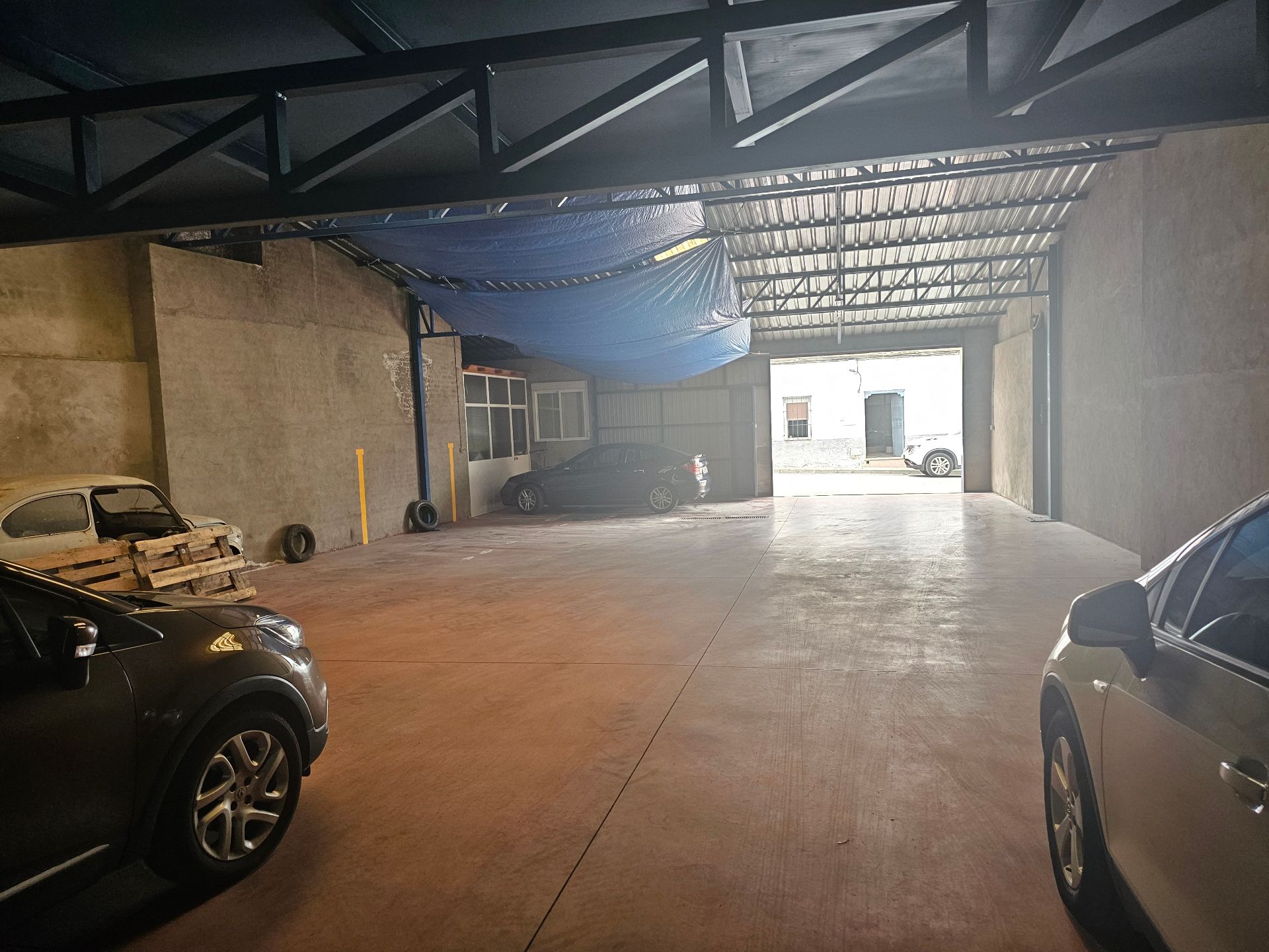 Aparcament de Nau industrial en venda en Urda