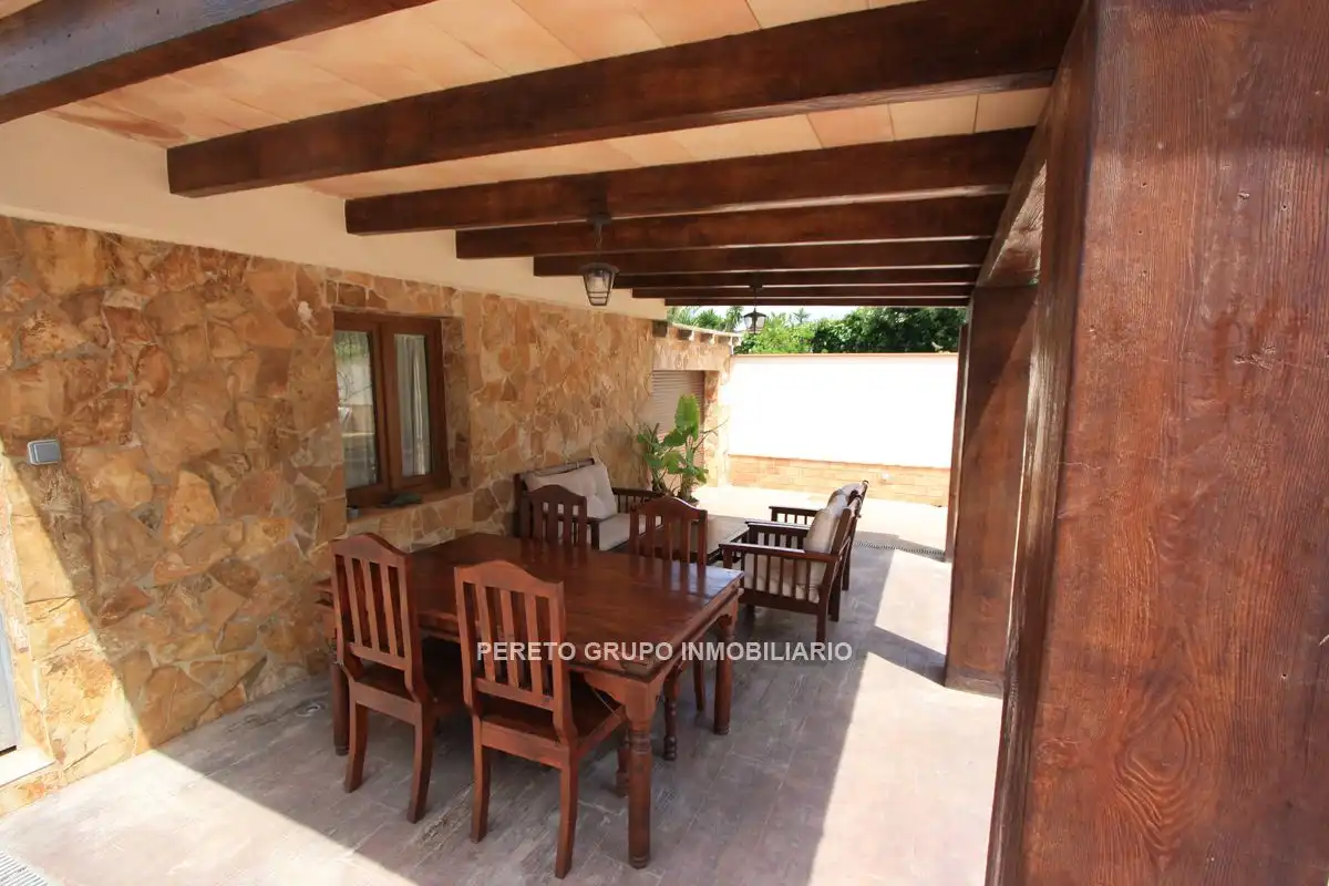 Detached house with pool for sale in El Montgó, imagen 5