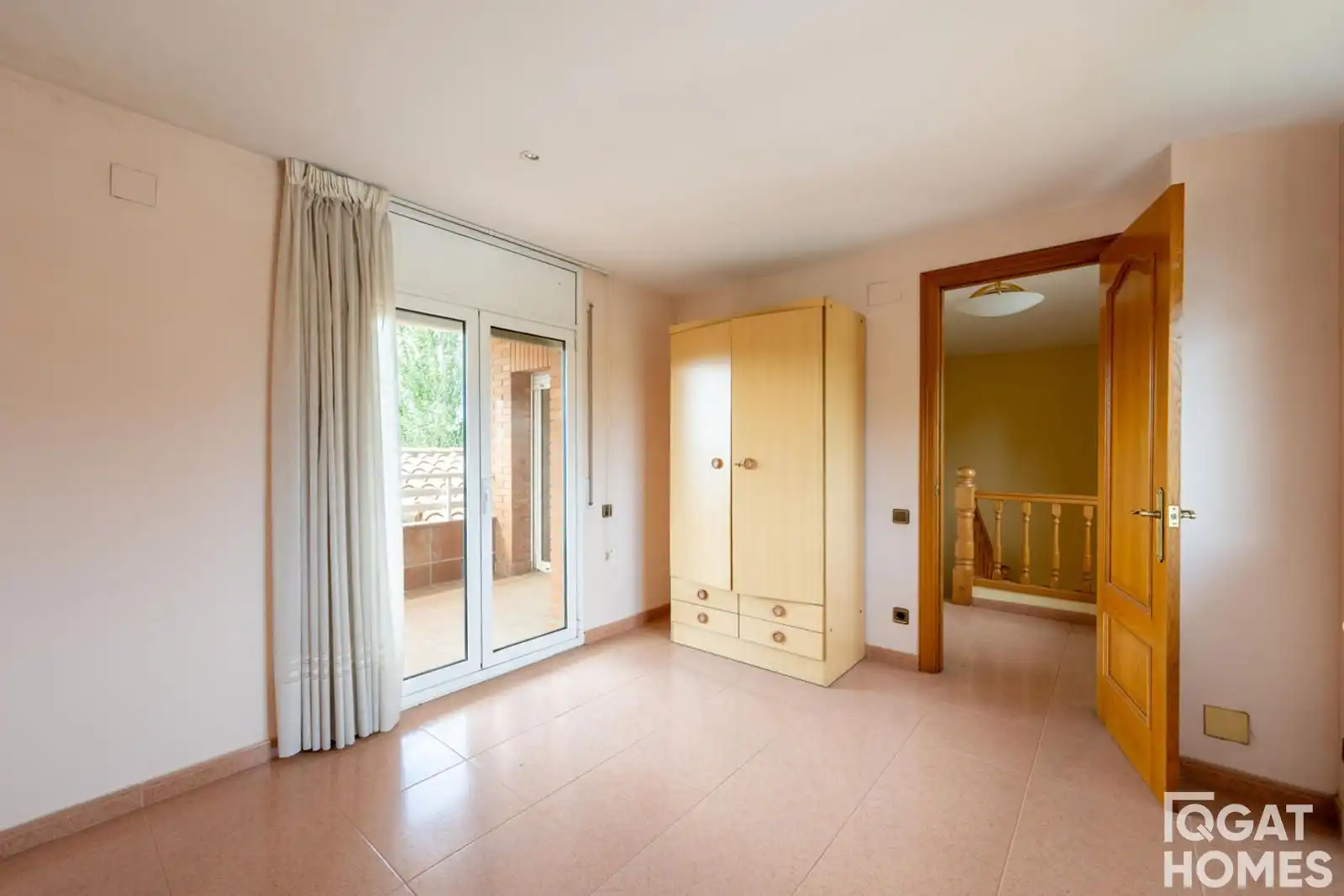 Dormitori de Casa o xalet en venda en Sant Cugat del Vallès amb Calefacció, Terrassa i Piscina
