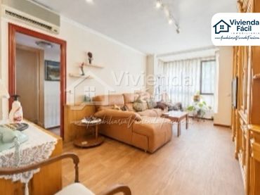 Piso con ascensor en venta en Avenida de Buenos Aires
