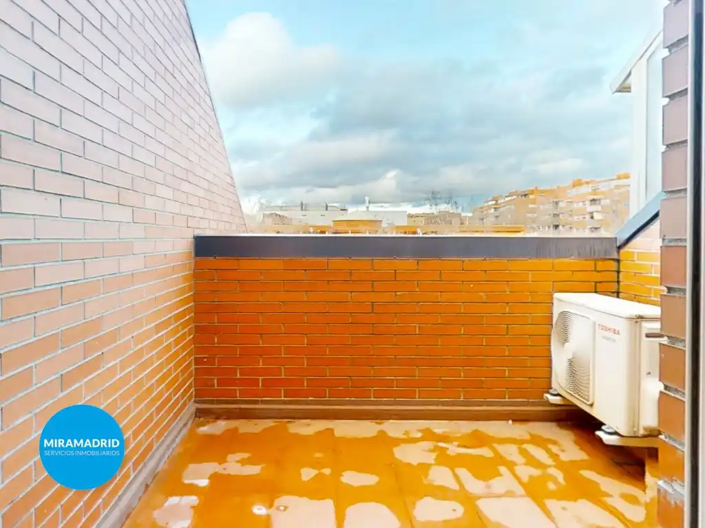 Terraza de Casa o chalet en venta en Paracuellos de Jarama con Piscina