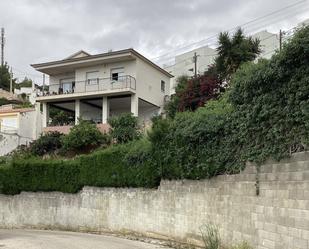 Vista exterior de Casa o xalet en venda en Cunit amb Terrassa