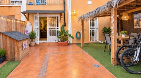 Vivienda adosada en Alovera  Alquilada hasta diciembre y con buhardilla acondicionada, imatge 2