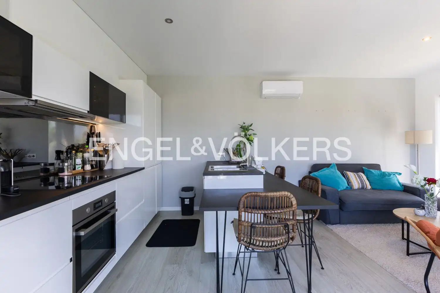 Kitchen of Houses for sale in Dénia  with Air Conditioner, Heating and Private garden