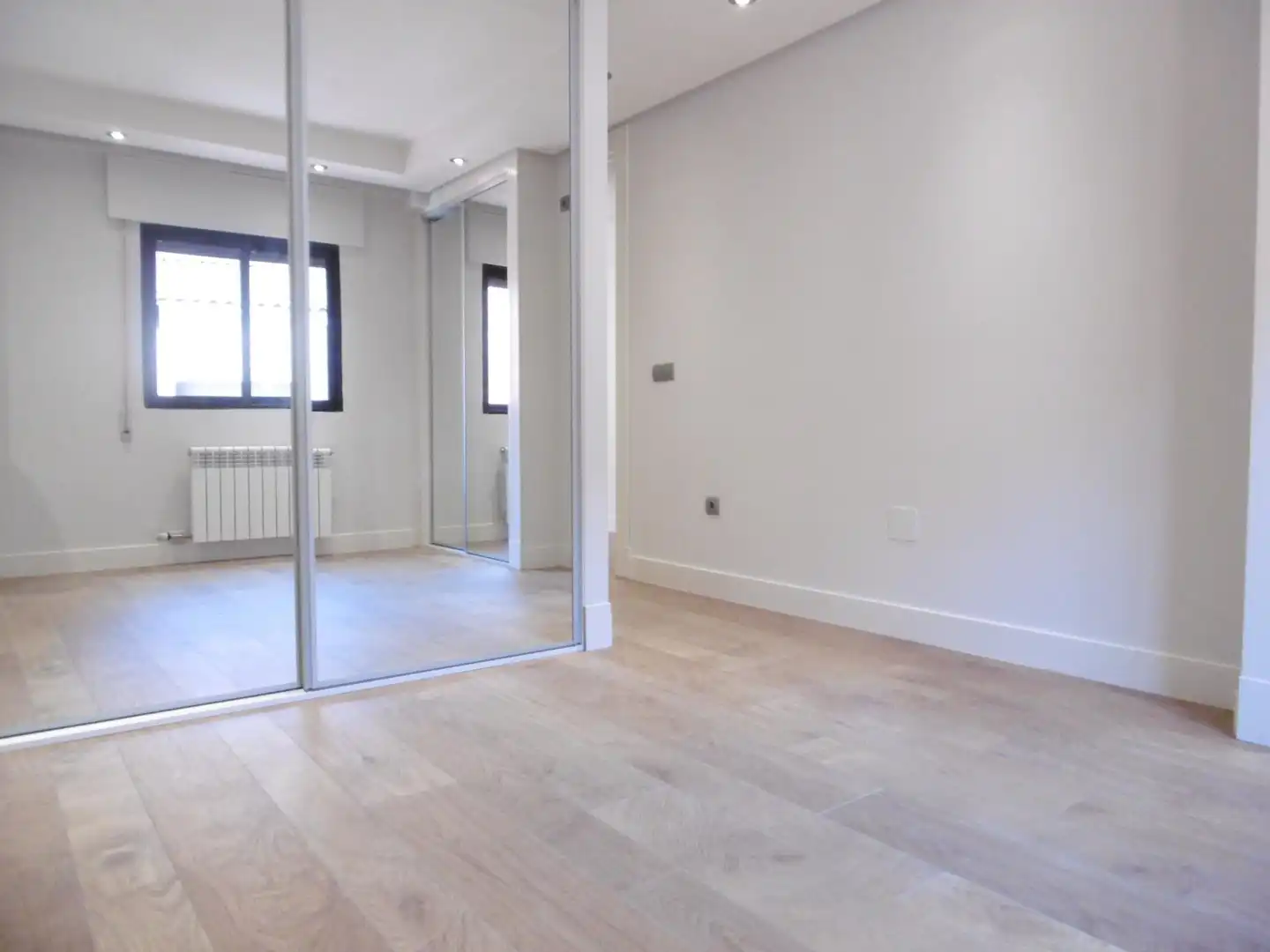 Habitación de Ático de alquiler en Valladolid con Calefacción y Terraza