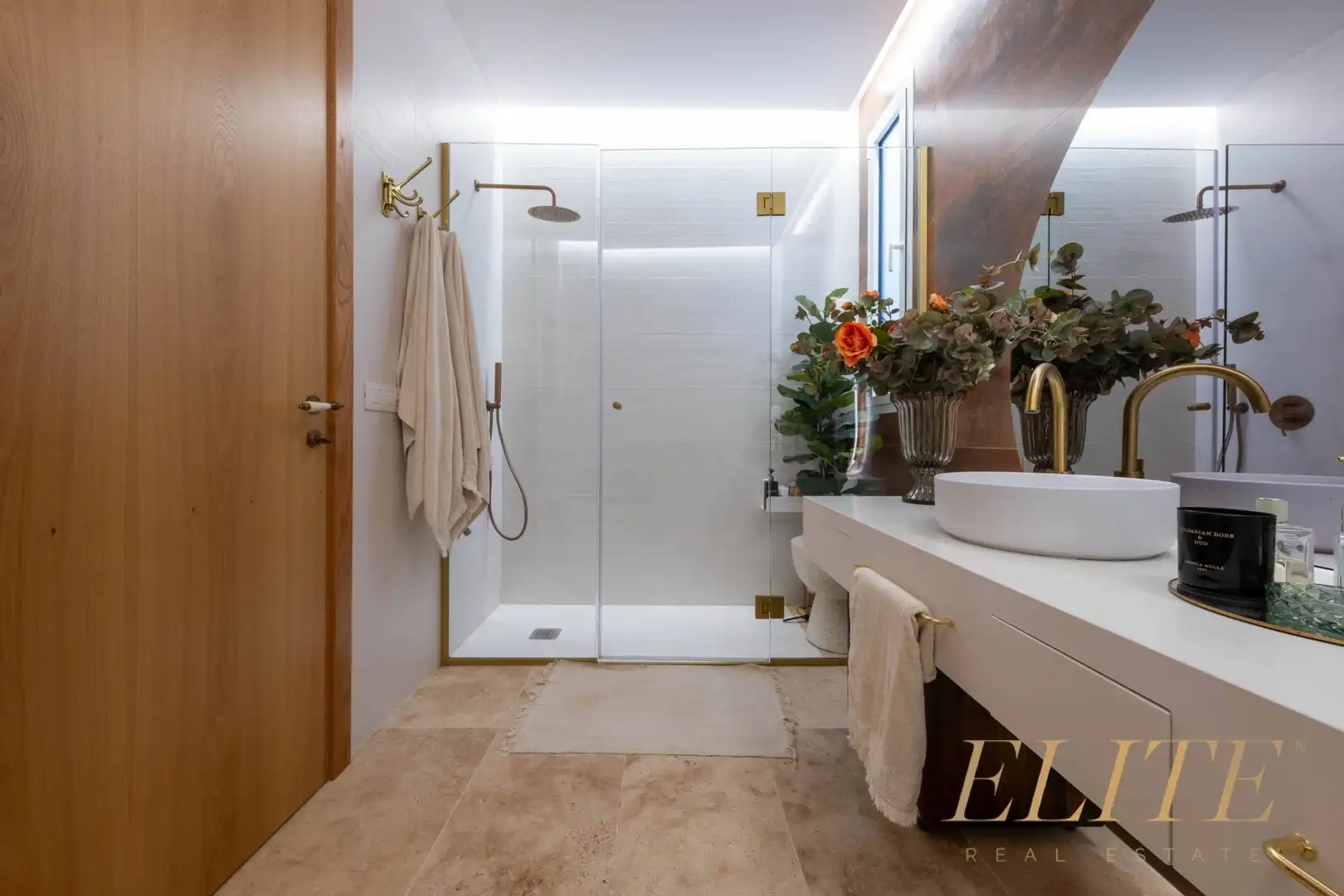 Baño de Piso de alquiler en Las Palmas de Gran Canaria con Aire acondicionado, Calefacción y Parquet