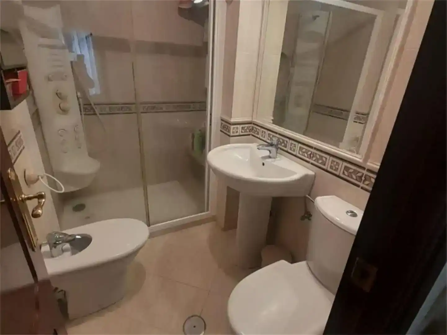 Bany de Dúplex en venda en  Huelva Capital amb Aire condicionat i Balcó