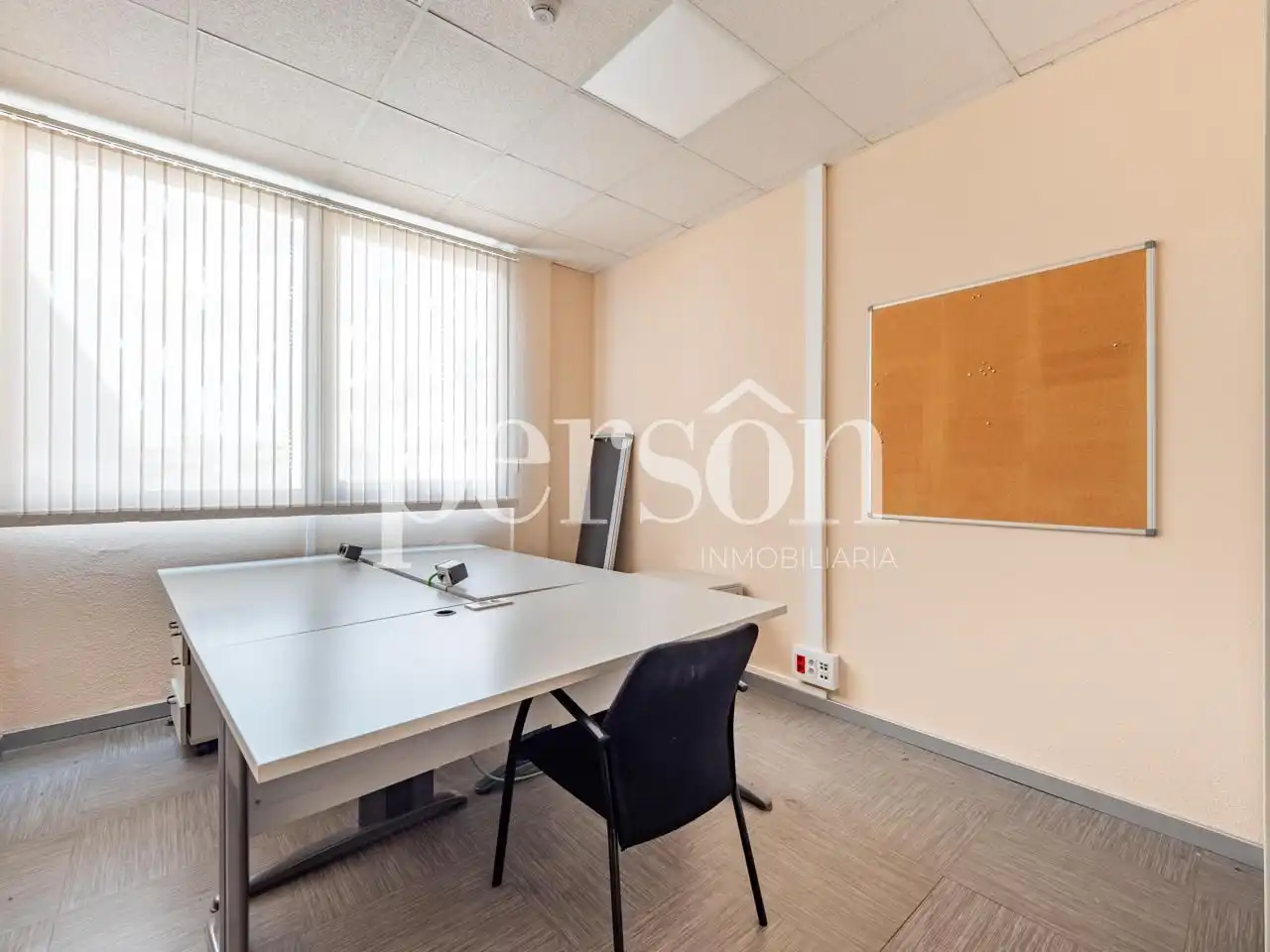 Industrial building to rent in Fuente del Jarro, imagen 25