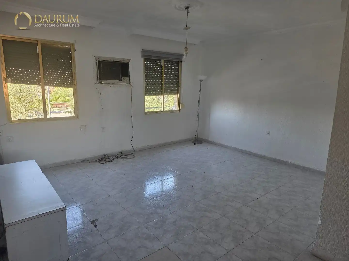 Living room of Flat for sale in Sevilla  with Heating