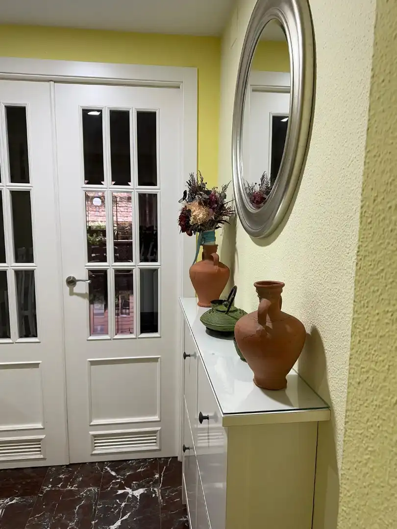 Wohnung zum Verkauf in Córdoba mit Klimaanlage, Heizung und Privatgarten
