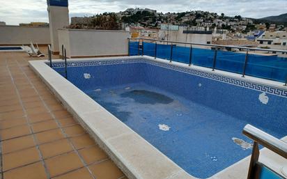 Piscina de Apartament en venda en Peñíscola / Peníscola amb Aire condicionat, Terrassa i Piscina comunitària