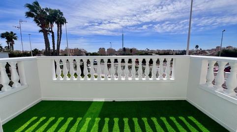 Foto 2 de Àtic en venda a Calle de Los Geranios, Playa Flamenca, Orihuela