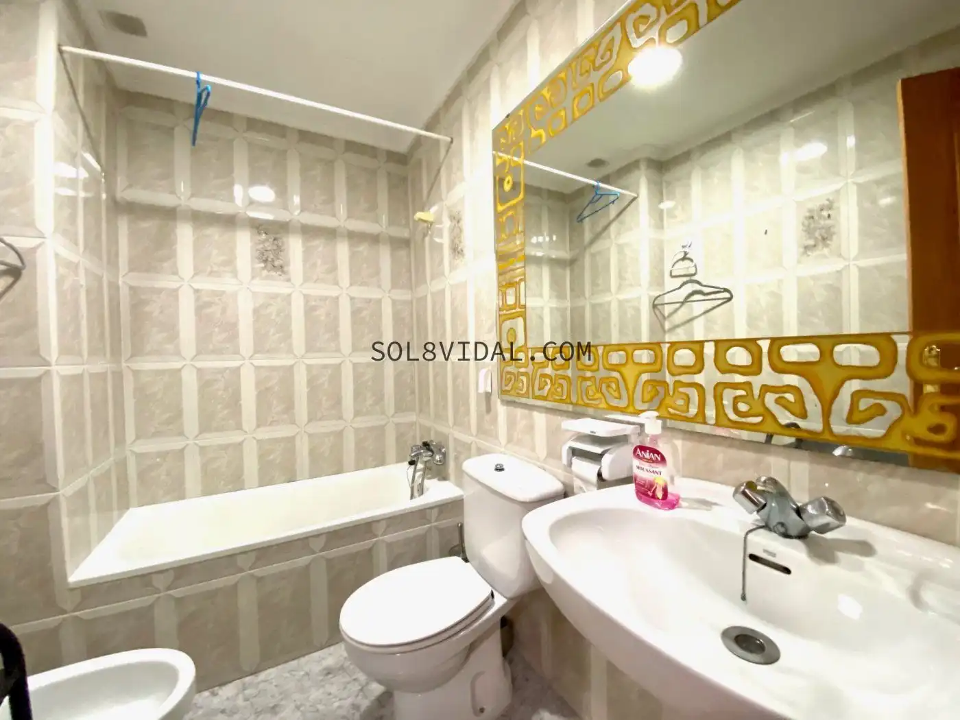 Badezimmer von Wohnung zur Miete in Orihuela mit Möbliert und Balkon